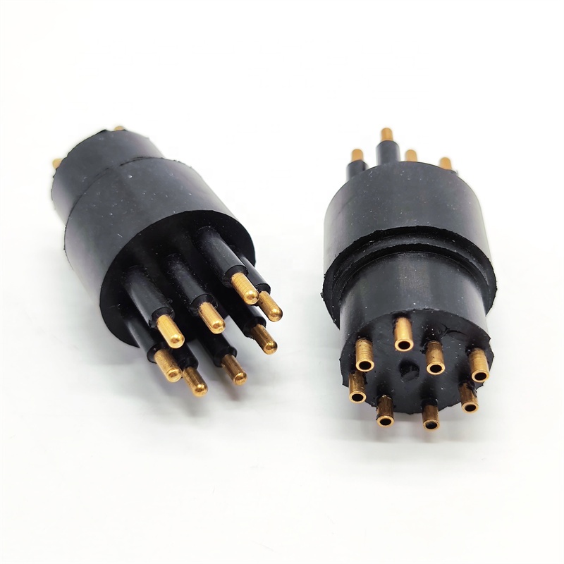 Conector Submarino AT8M de 8 Pines