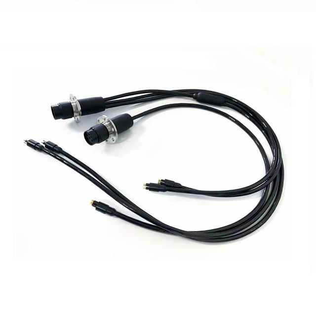 Conector Submarino UC 1053 de 8 Pines