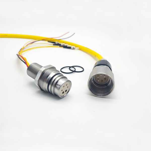Conector Submarino de Fibra Óptica UC 1062 de 6 Pines